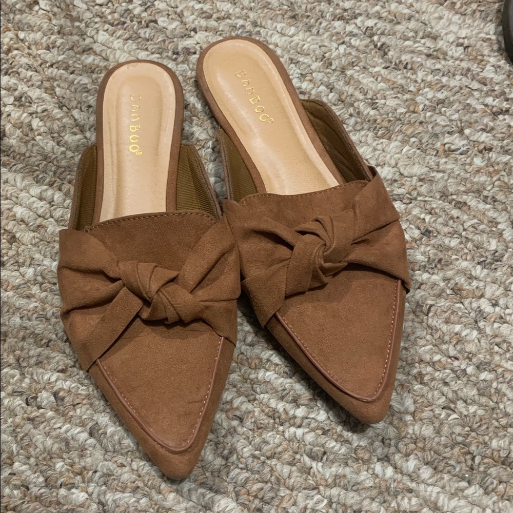 Super cute faux suede flats